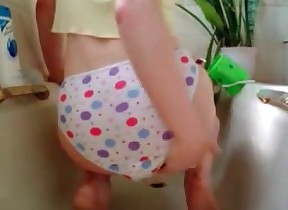 eating shit off