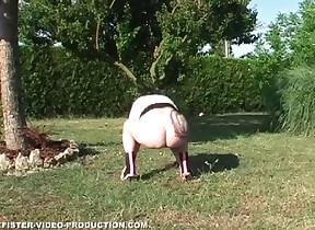 shitting princess scat